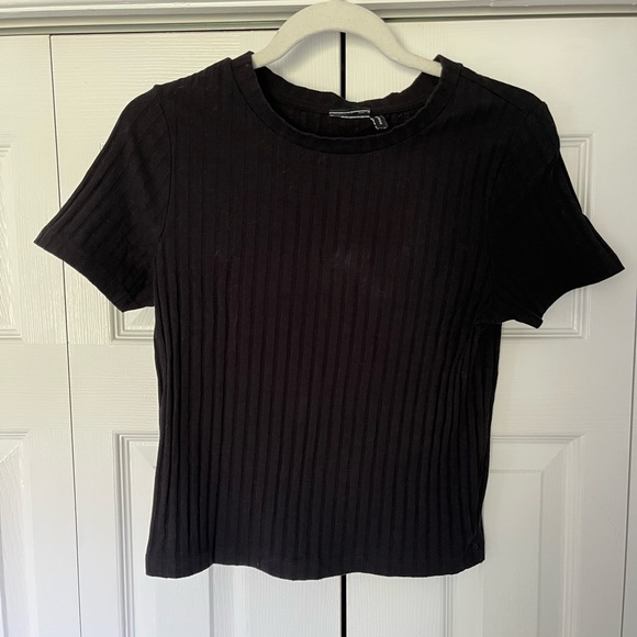 Black Ribbed Women's Top - Picture 1 of 4